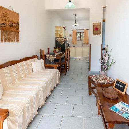 Voula Apartments Gáiosz Kültér fotó
