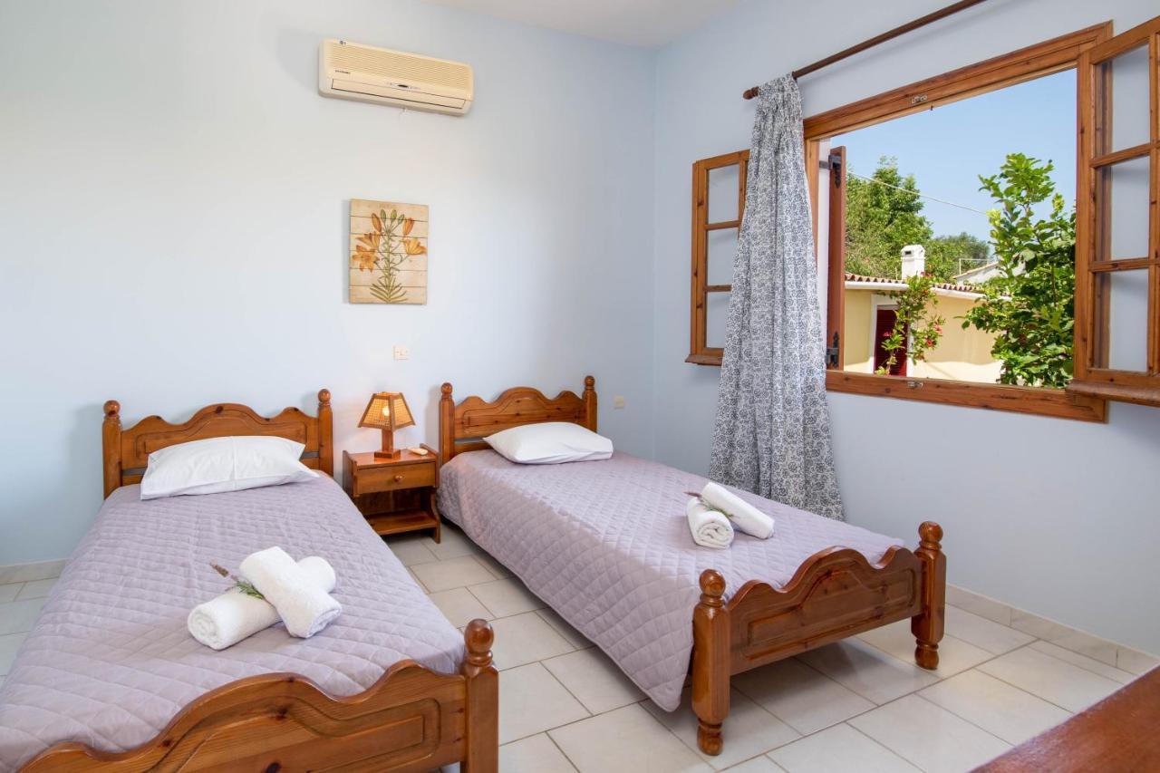 Voula Apartments Gáiosz Kültér fotó
