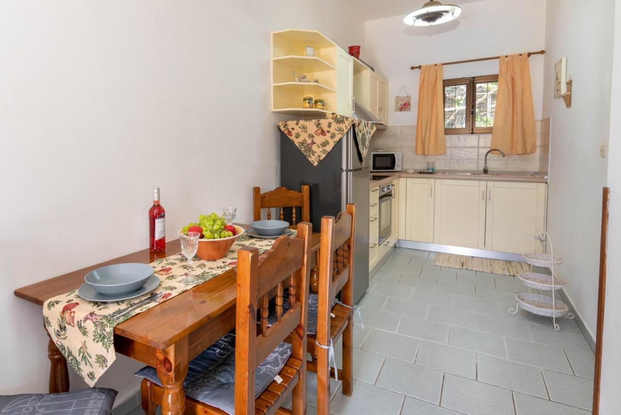 Voula Apartments Gáiosz Kültér fotó