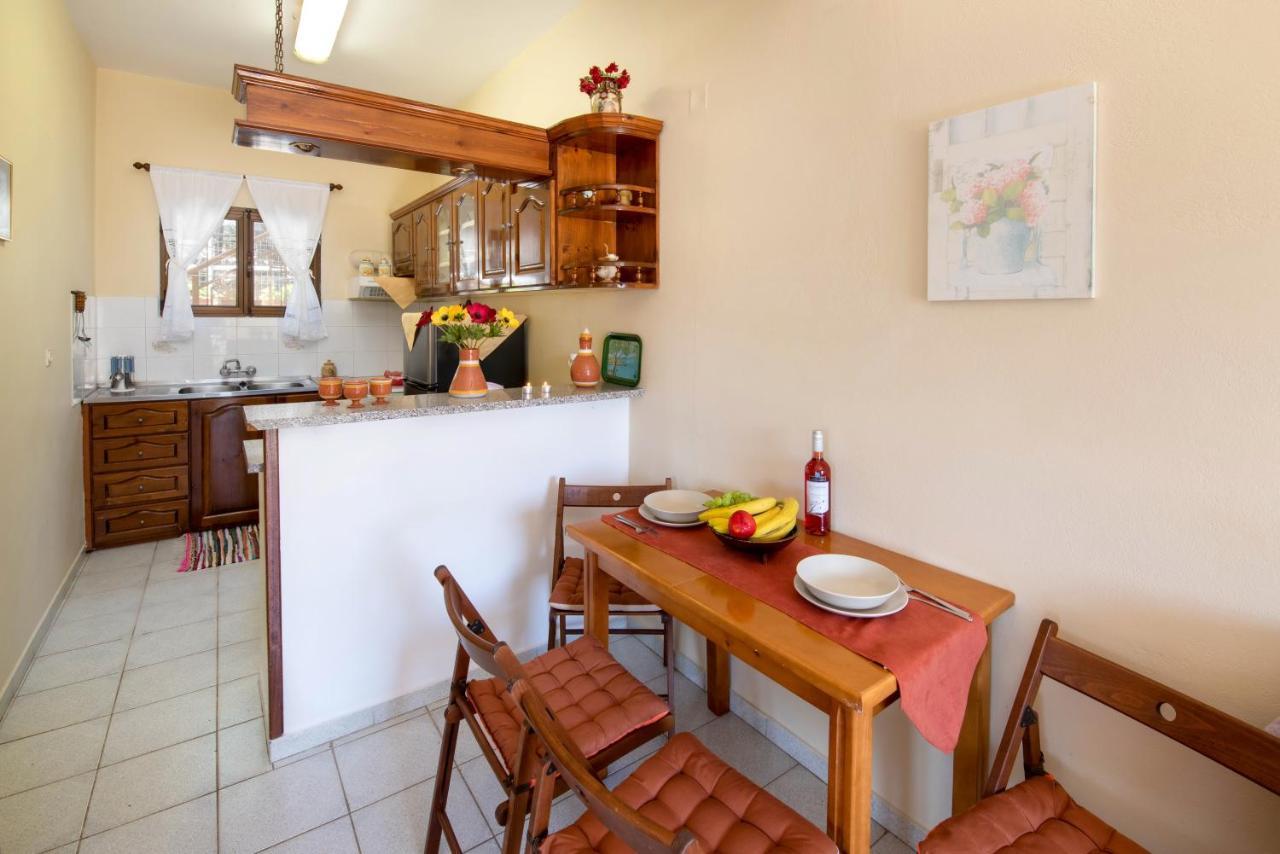 Voula Apartments Gáiosz Kültér fotó